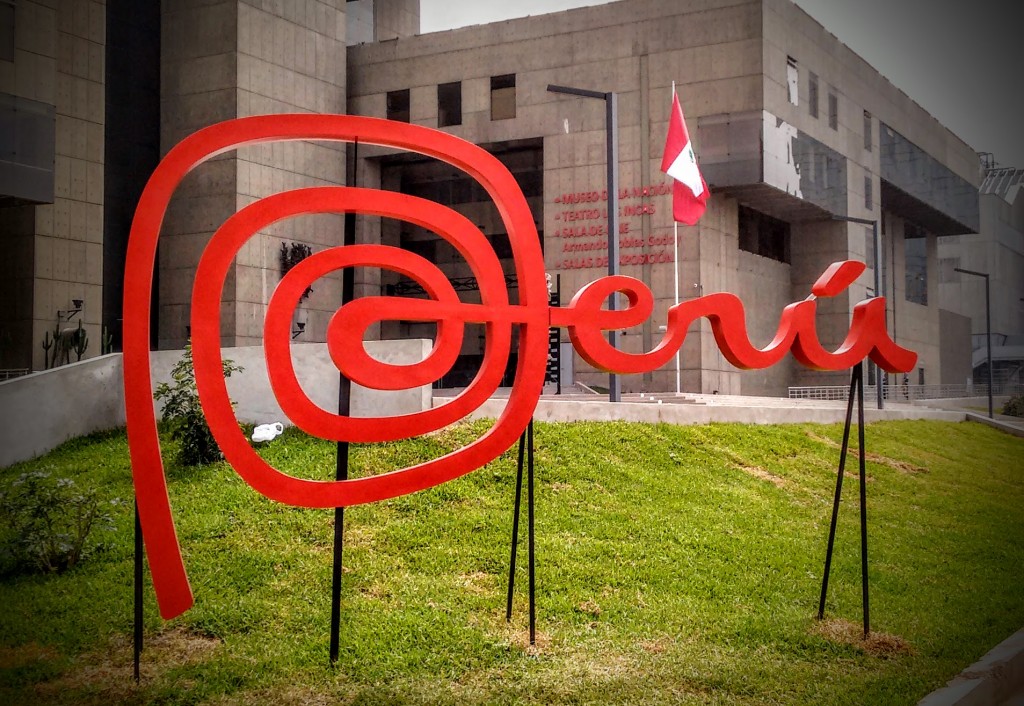 Peru sign/logo